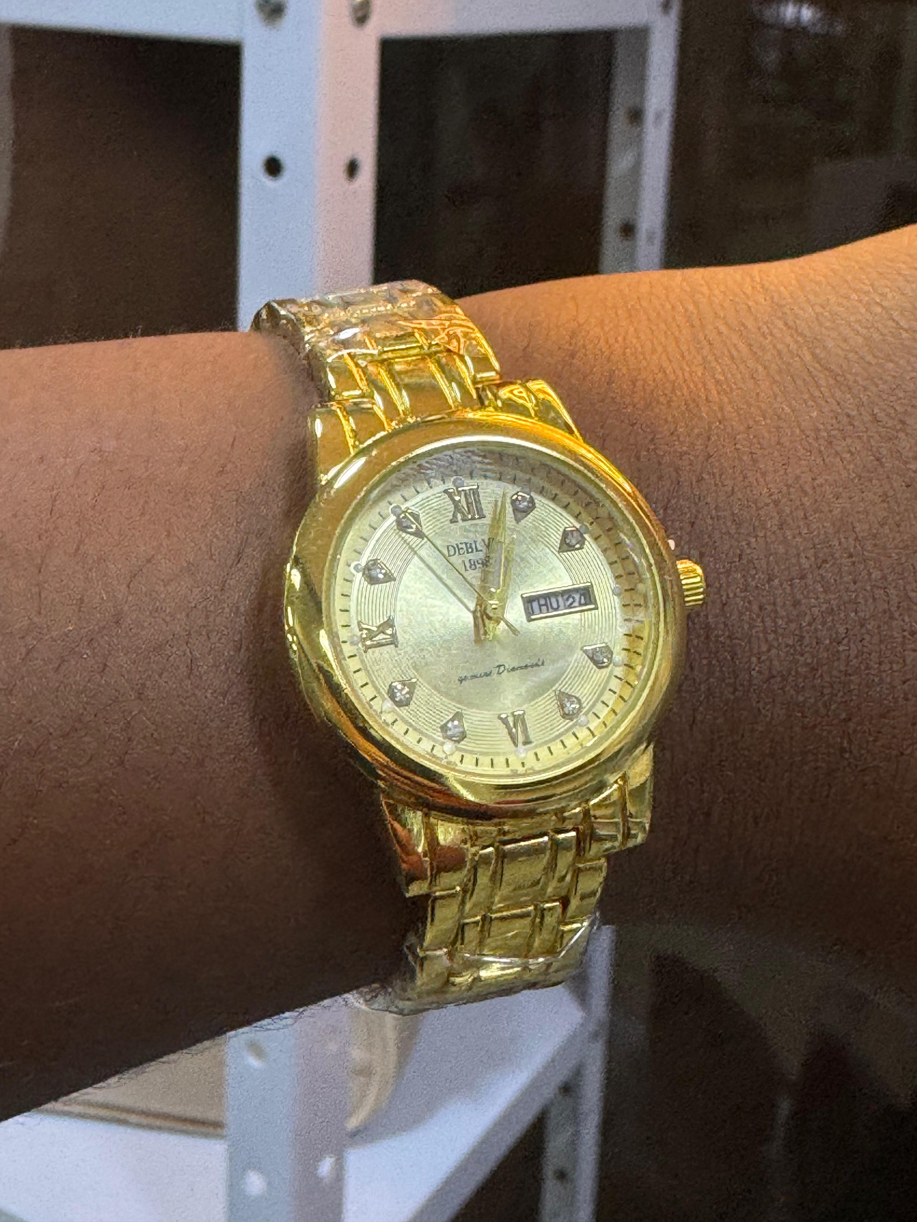 Reloj deblve